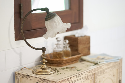 京都北区の骨董品・古美術取扱い一覧「ガラス・ランプ・古時計」